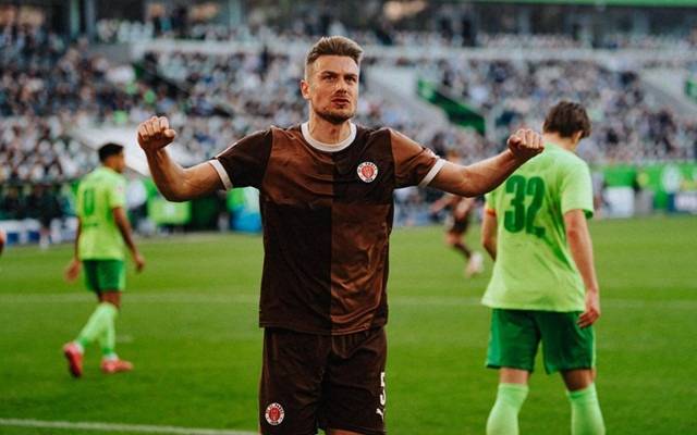 德甲：圣保利vs霍芬海姆，谁能占据先机？