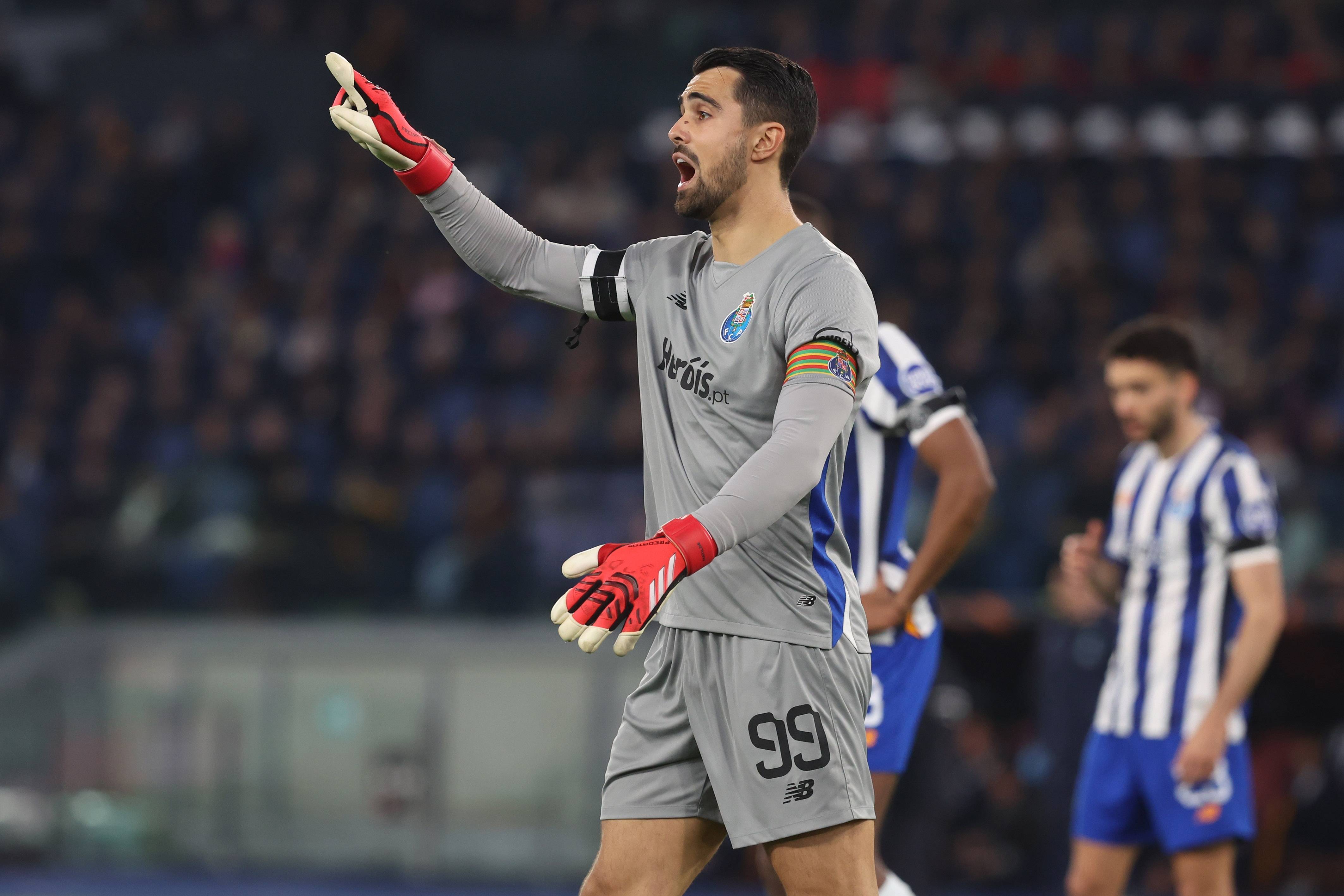 解约金6300万镑！镜报：曼城有意5000万镑签波尔图门将科斯塔