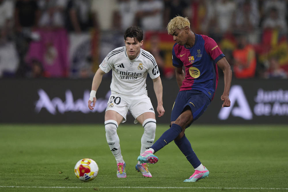 巴萨VS国米：一场跨越15年时空的对决，拉玛西亚新一代期待复仇