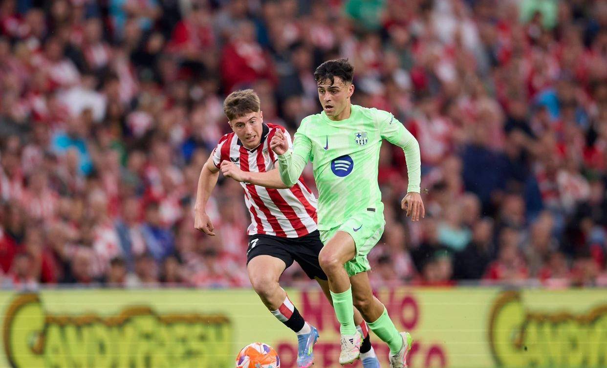 3-0！莱万一战比肩C罗，仍难撼动姆巴佩，巴萨收官战毫不留情